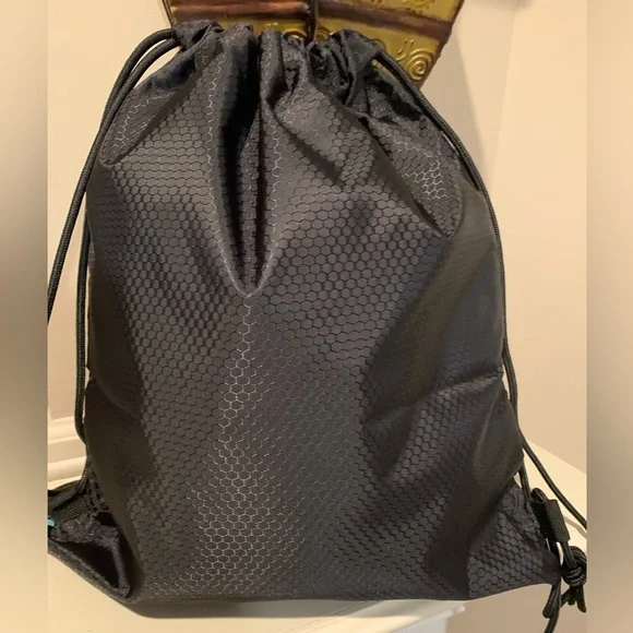 Morty Draw String Backpack Bag - Picture 2 of 3